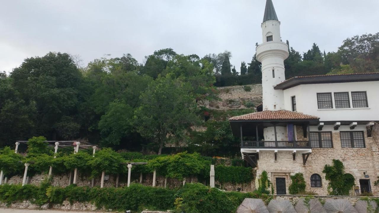 Victoria Family Hotel Balchik Exterior photo